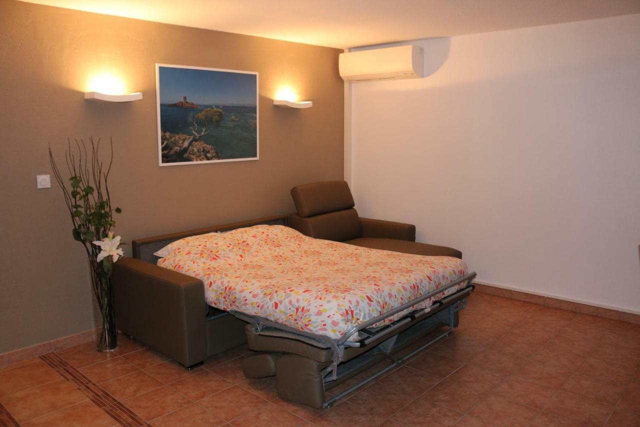 Coeur De Frejus, L'Amphitheatre, Appartement 3 Pieces Climatise, Terrasse, Barbecue, Piscine & Parking 外观 照片